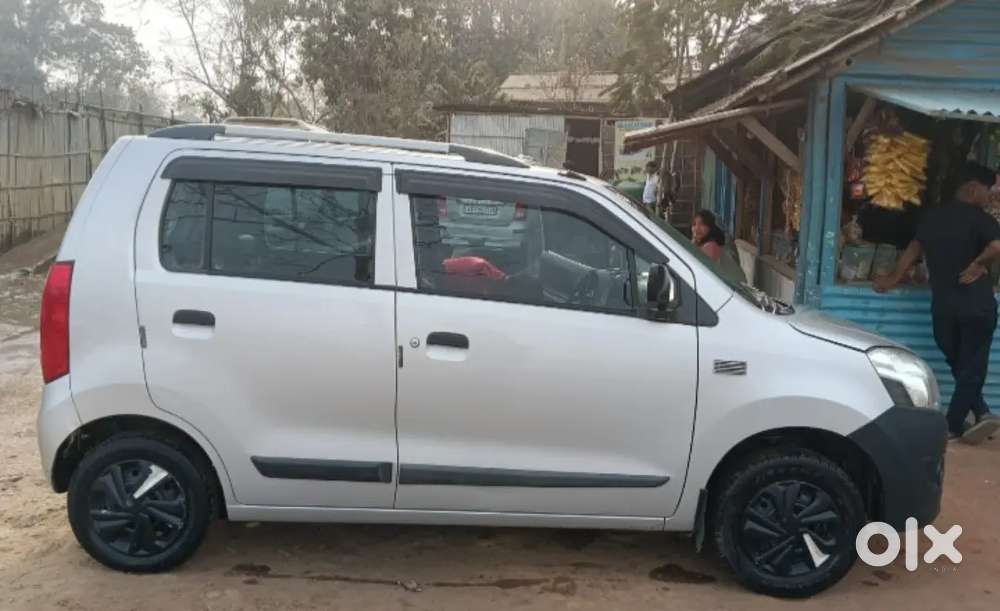 Wagon R Lxi Bs4,2012.