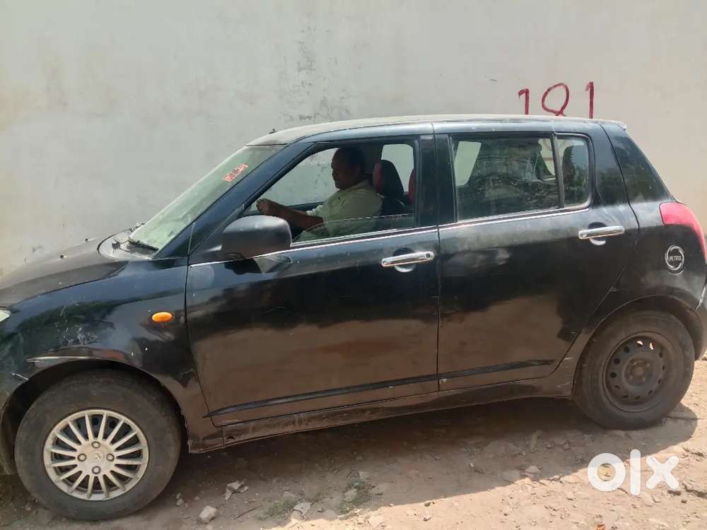 Swift 2005 Maruti Suzuki - 100000 Km