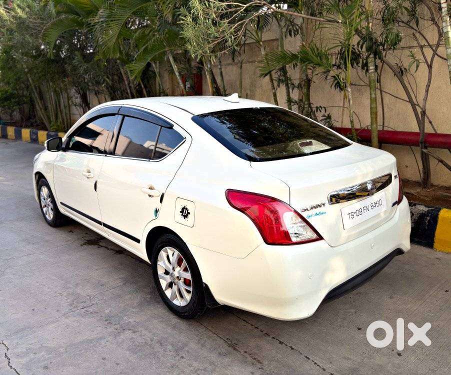 Nissan Sunny Special Edition, 2016, Diesel