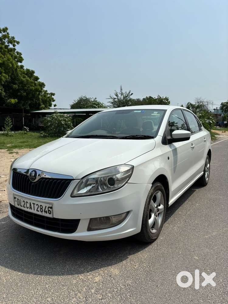 Skoda Rapid 1.6 Mpi Ambition With Alloy Wheel, 2014, Petrol
