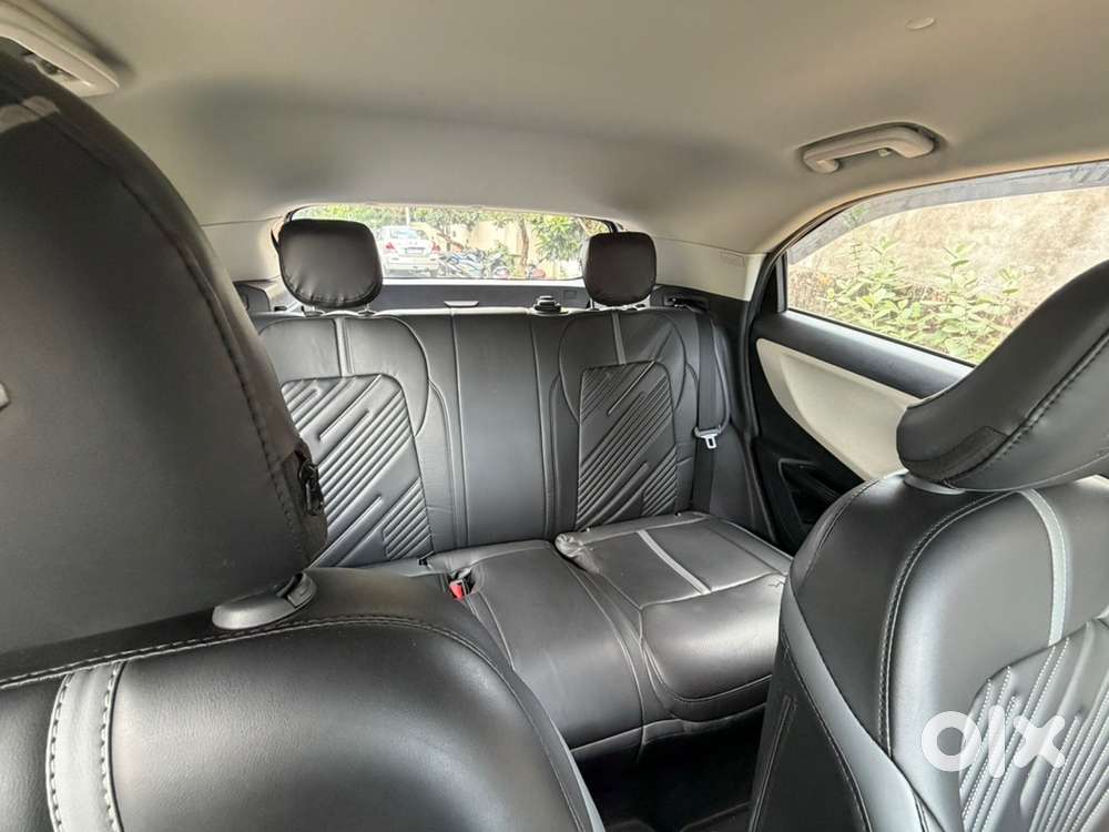 Tata Nexon 2025 Petrol Manual