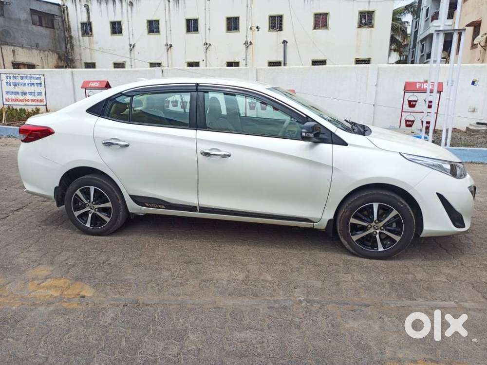 Toyota Yaris Vx Cvt, 2020, Petrol