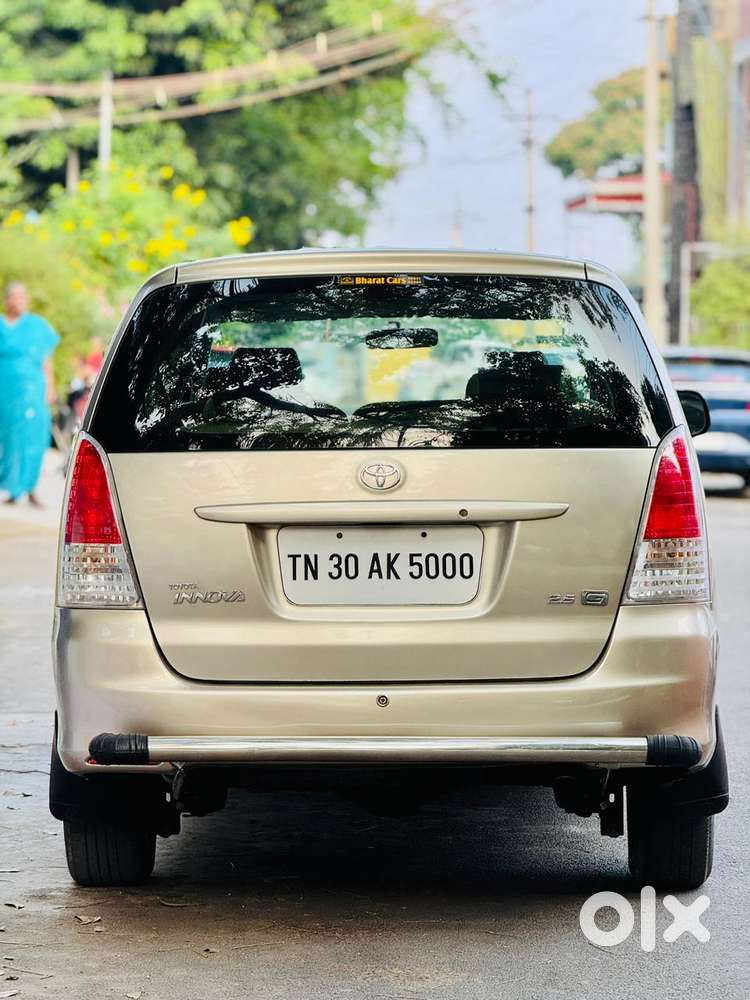 Toyota Innova 2.5 G (diesel) 8 Seater, 2010, Diesel