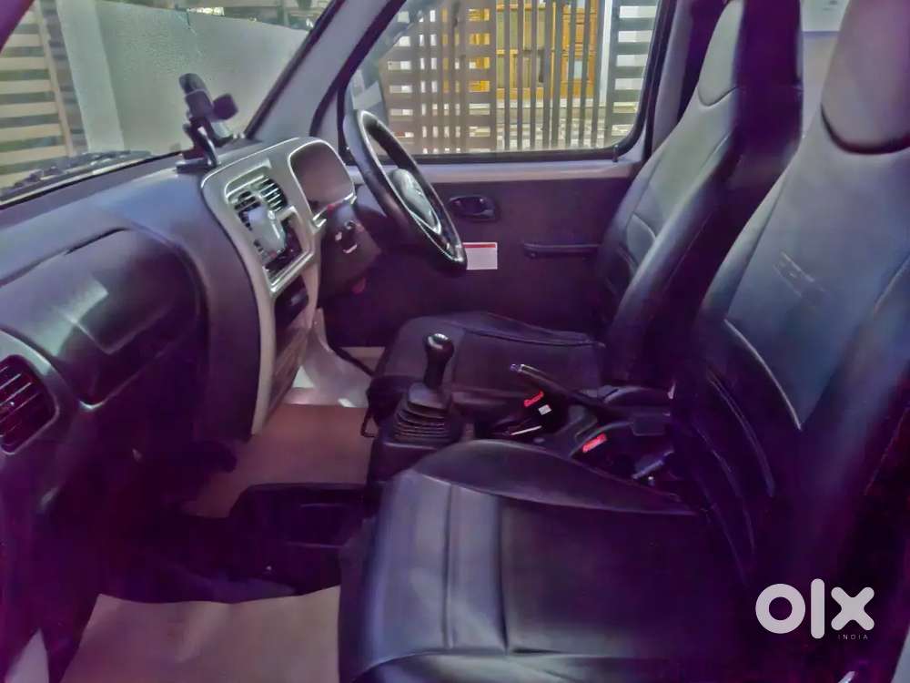 Ecco 7 Str Cng Petrol