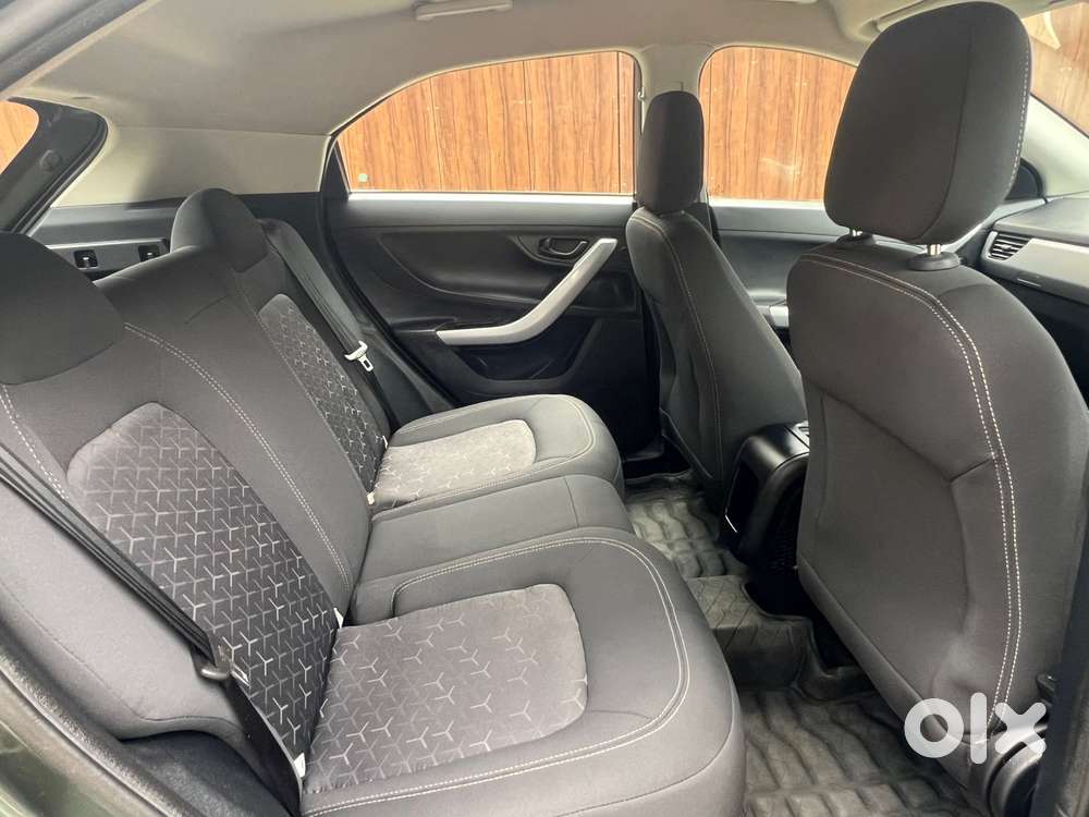 Tata Nexon 1.2 Revotron Xm, 2022, Petrol