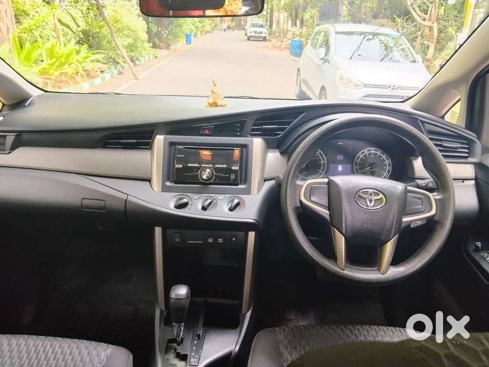 Toyota Innova Crysta 2.8 Gx At, 2016, Diesel