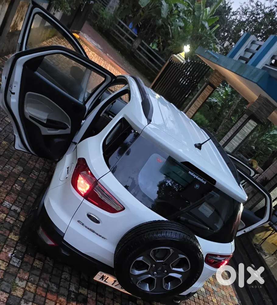 Urgent Sale Of My Well-maintained 2020 Ford Ecosport Petrol. Vehicle I