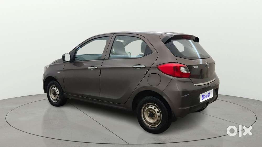 Tata Tiago Xe, 2019, Petrol