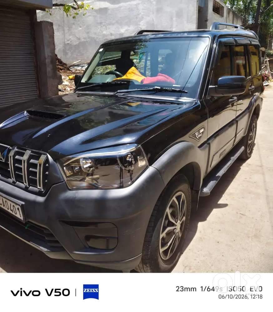 Mahindra Scorpio Classic 2023