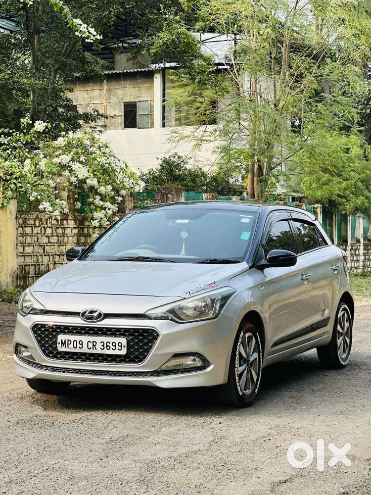 Hyundai Elite I20 Sportz (o) 1.4, 2015, Diesel