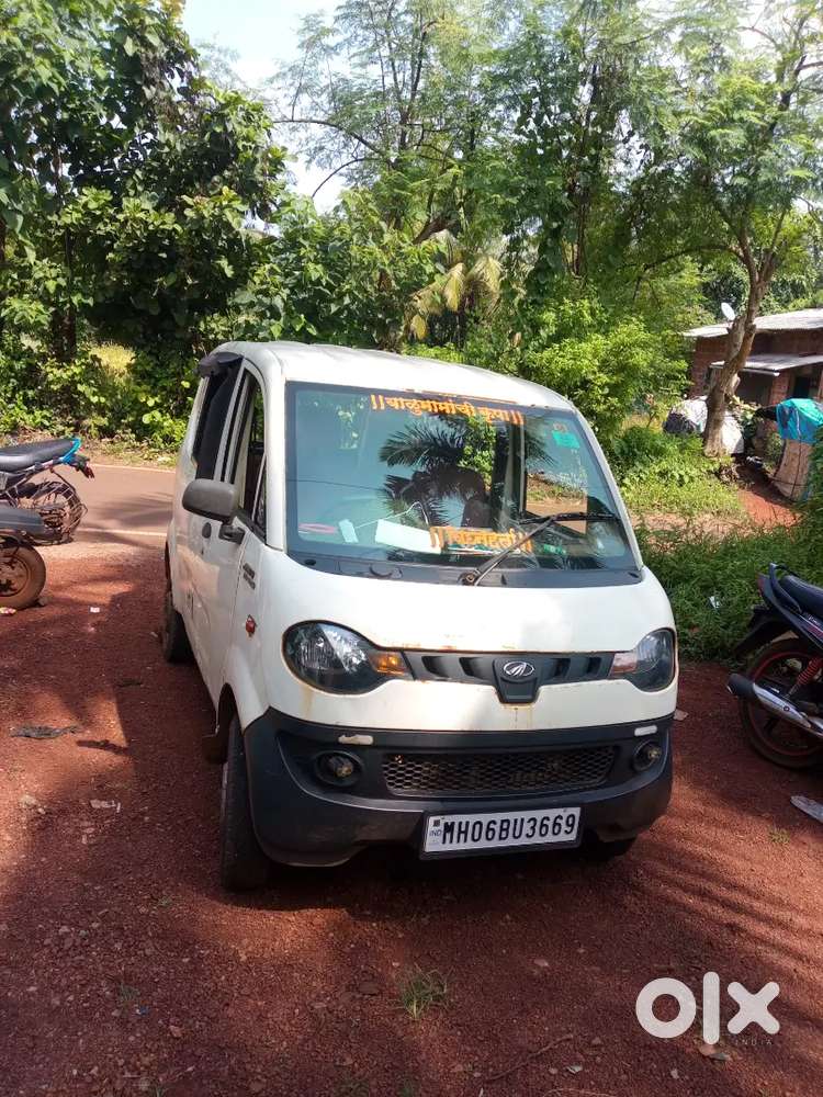 Mahindra Jeeto Minivan
