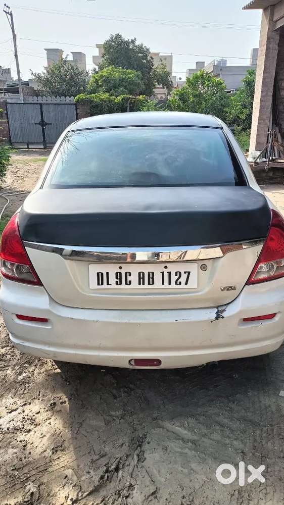 Maruti Suzuki Swift Dzire 2011