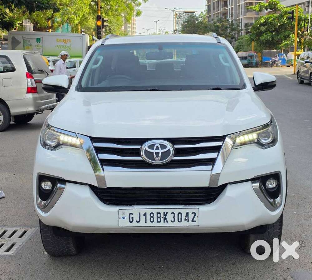 Toyota Fortuner 4x2 At 2.8 Diesel, 2019, Diesel