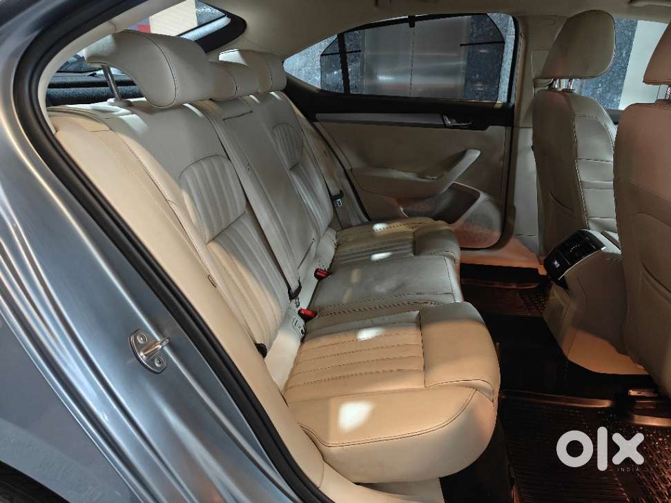 Skoda Superb Style 1.8 Tsi Mt, 2016, Petrol