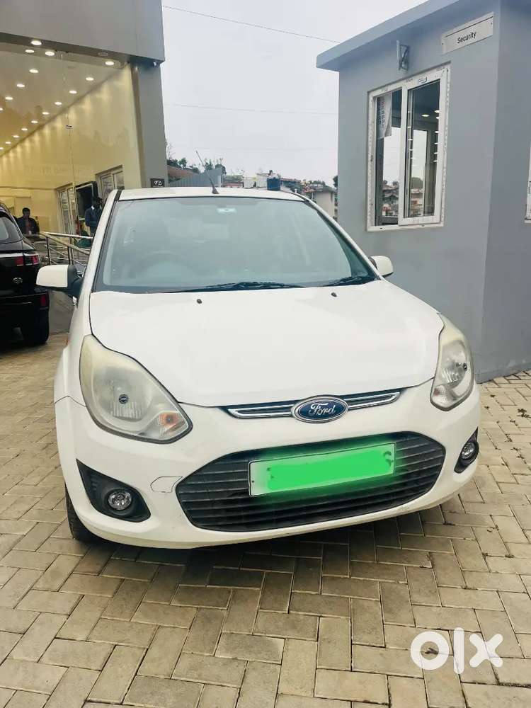 2013 Ford Figo Petrol Manual 116000 Km