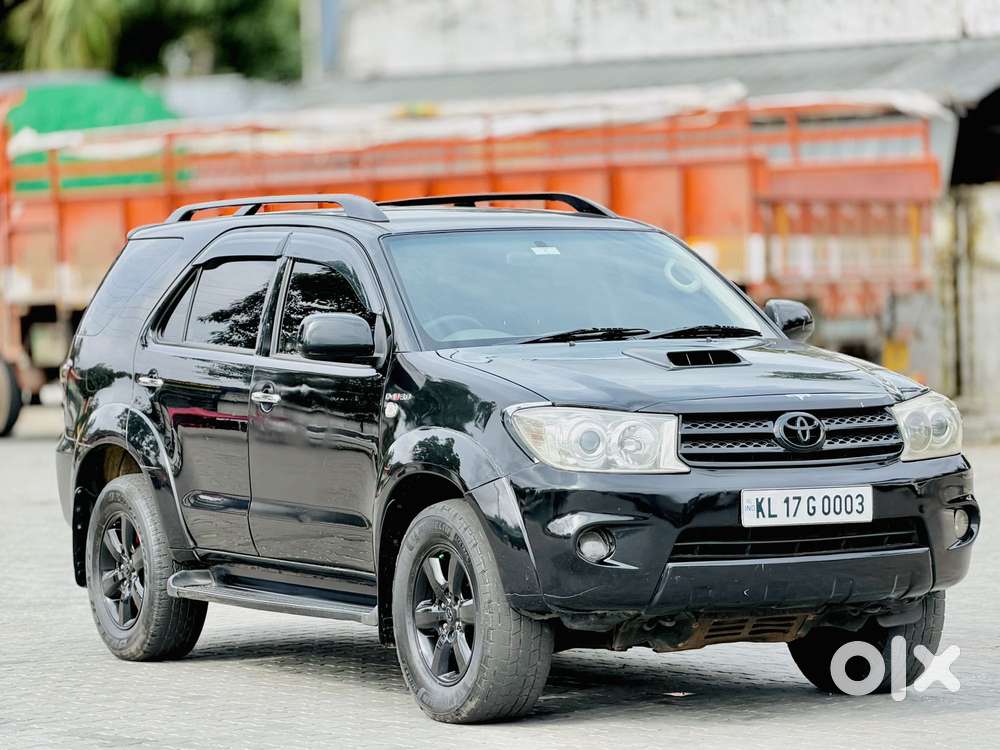 Toyota Fortuner 3.0 Diesel, 2010, Diesel