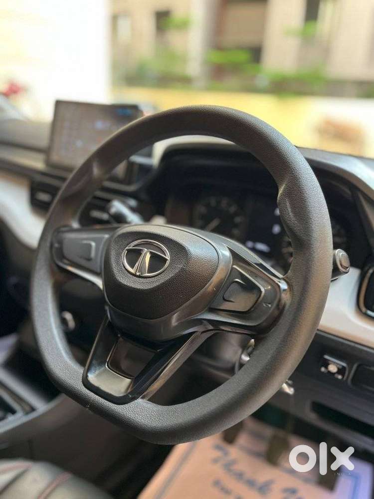 Tata Punch Pure Icng, 2023, Petrol