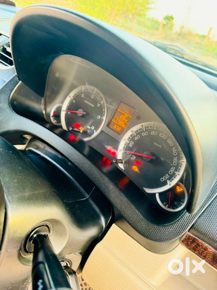 Maruti Suzuki Swift Dzire 2013 Diesel Well Maintained