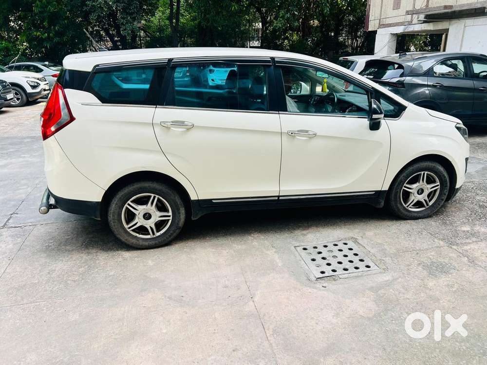 Mahindra Marazzo Diesel 2019