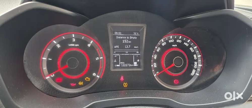 Mahindra Xuv300 2019 Diesel Well Maintained