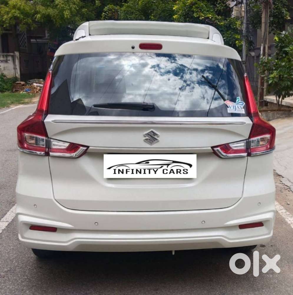 Maruti Suzuki Ertiga Zxi Shvs, 2022, Petrol