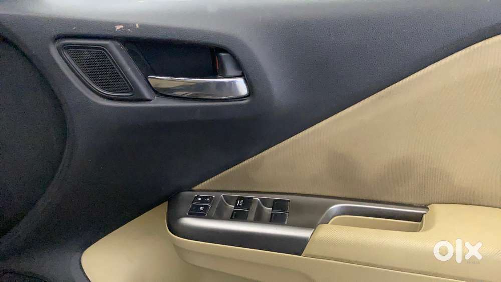 Honda City 2015-2017 I Vtec V, 2016, Petrol