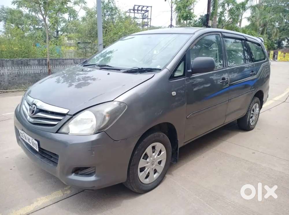 Toyota Innova 2.5 Gx 2011