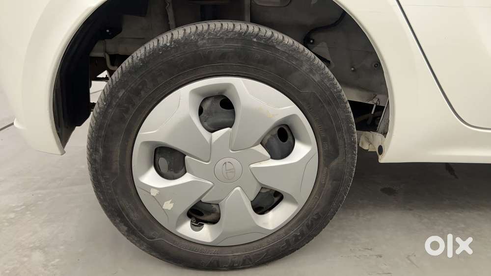 Tata Tiago 1.2 Revotron Xm Cng, 2024, Cng & Hybrids