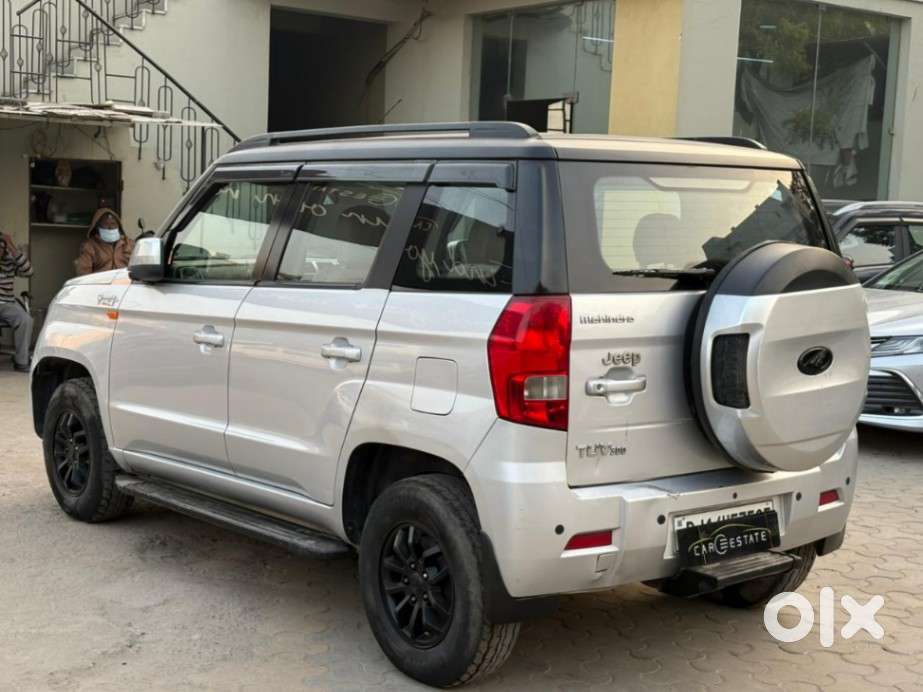 Mahindra Tuv 300 T8 Amt (automatic), 2018, Diesel