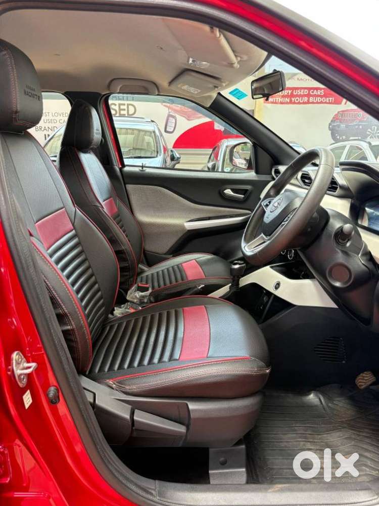 Nissan Magnite 1.0 Xv, 2024, Petrol