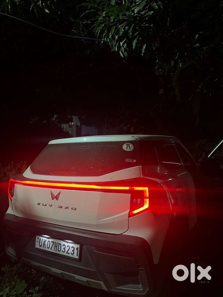 Mahindra Xuv 3xo 2025