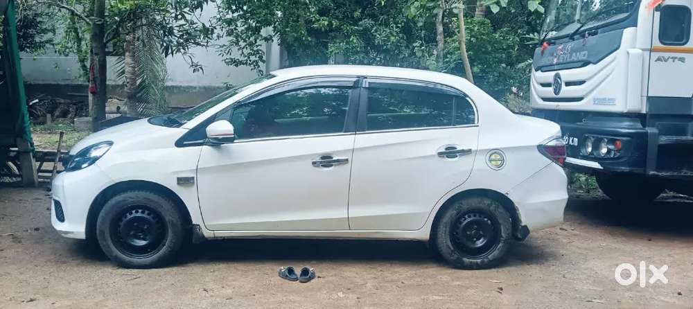Honda Amaze 2016 Diesel Good Condition