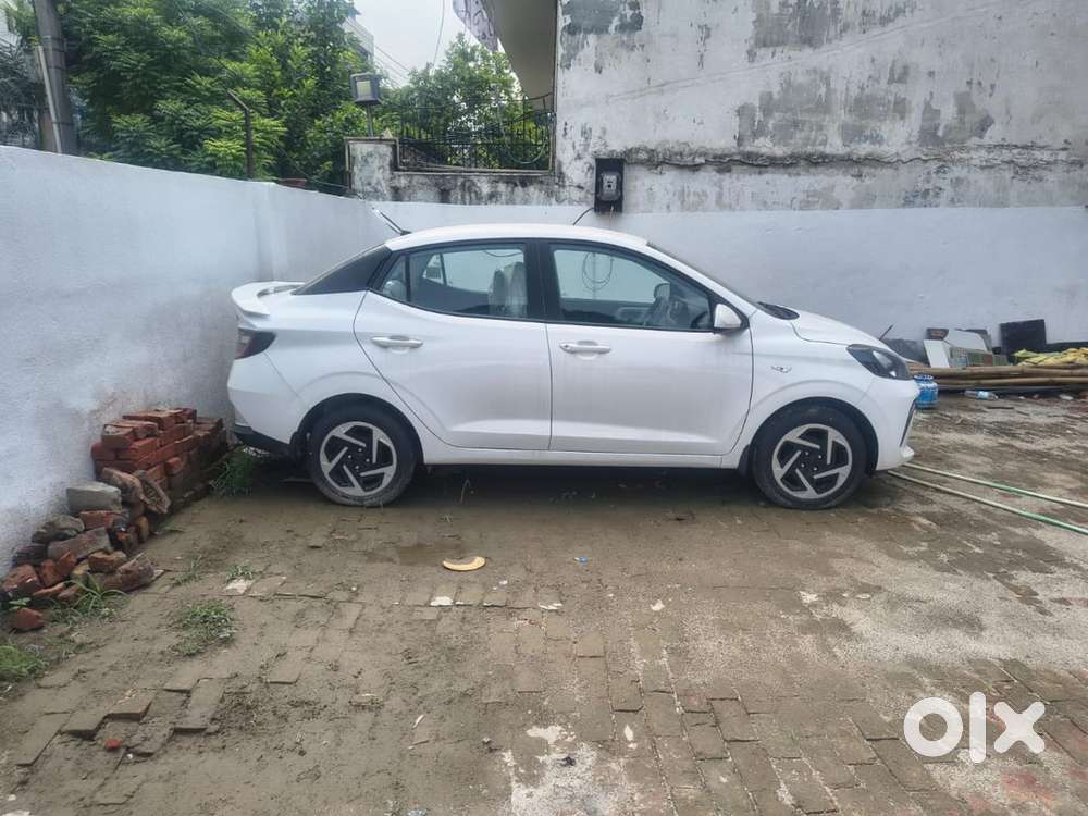 Hyundai Aura 2026 Cng