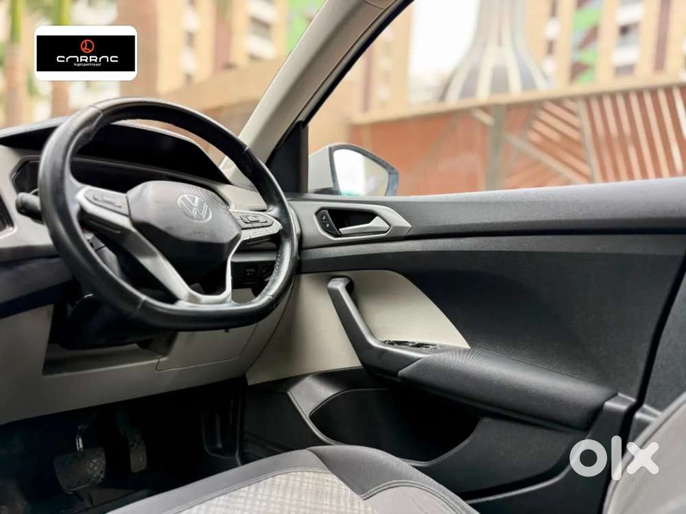 Volkswagen Taigun 1.0 Tsi Highline At, 2022, Petrol