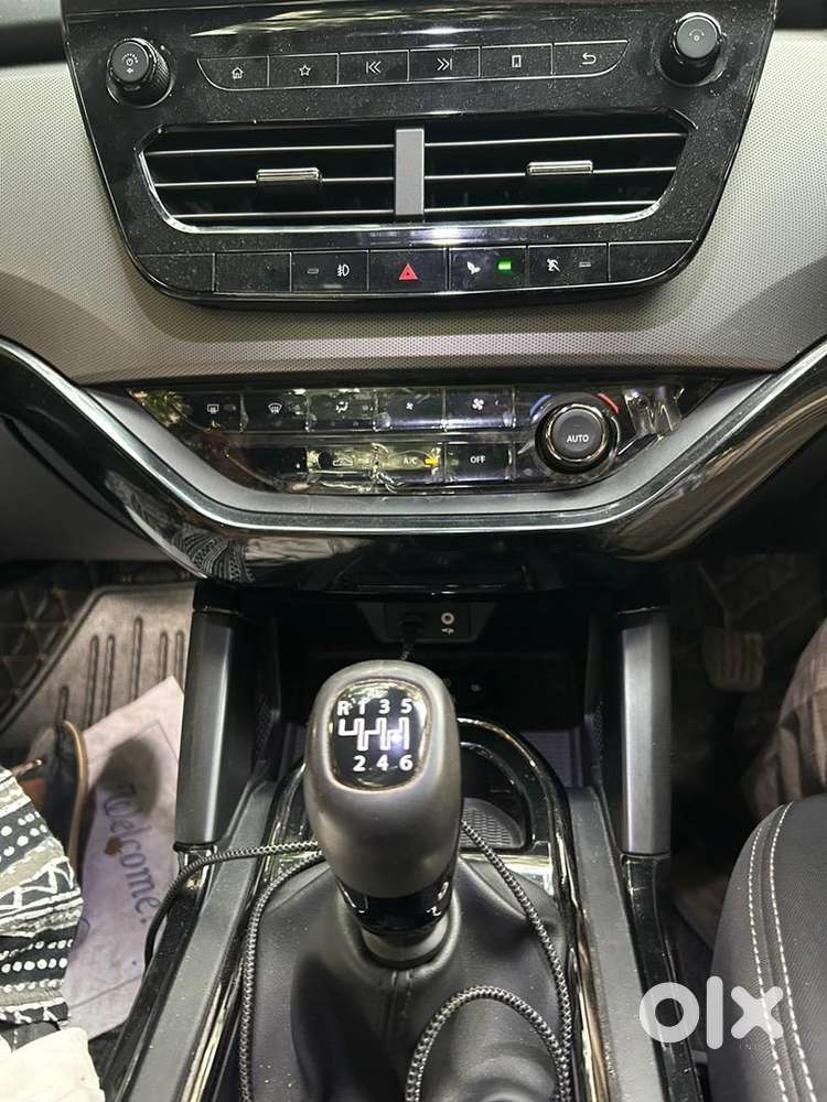2022 Tata Diesel 22000 Km Driven, Single Handed Driven