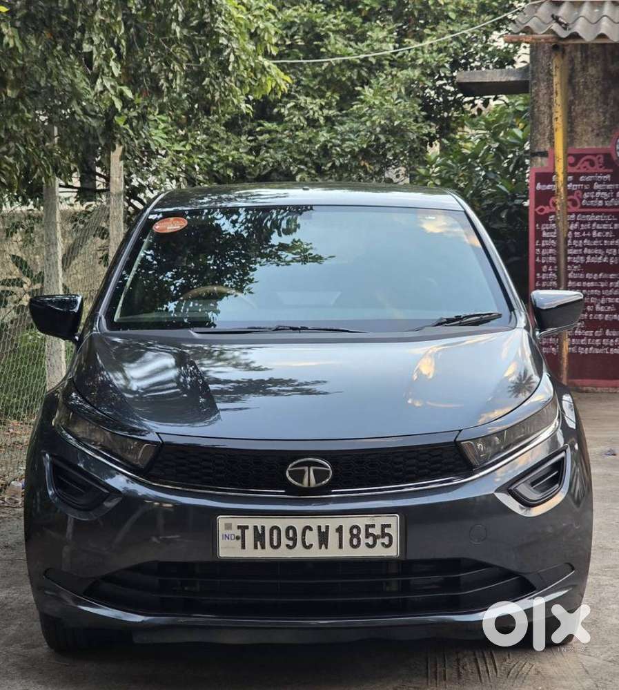 Tata Altroz 1.2 Xe, 2020, Petrol