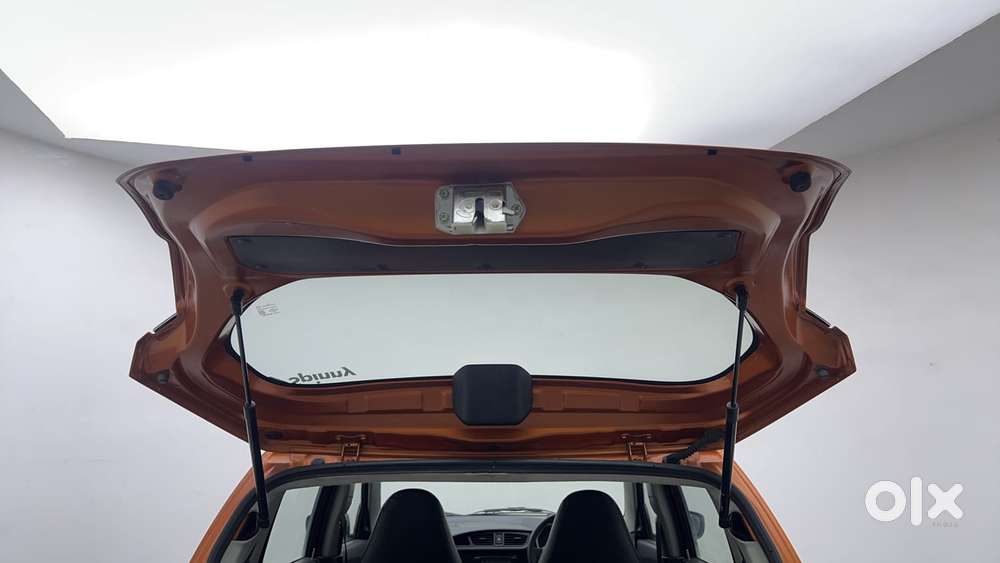 Maruti Suzuki Alto K10 1.0 Vxi Amt, 2015, Petrol