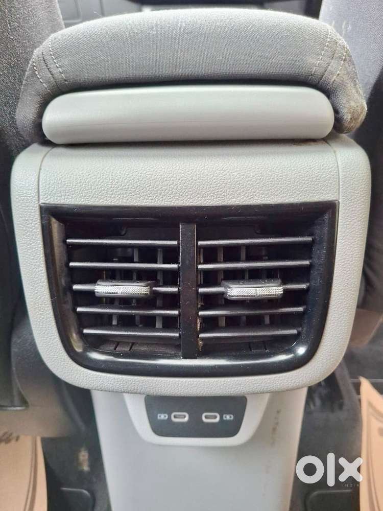Skoda Kushaq 1.0 Tsi Ambition At, 2024, Petrol