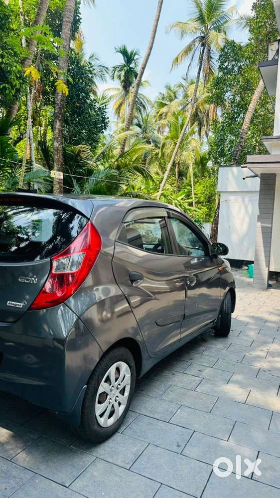 Hyundai Eon 2015 Petrol 86500 Km Driven