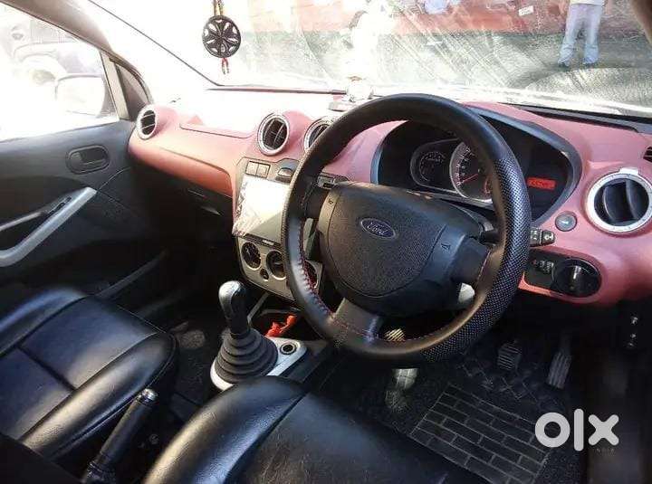 Ford Figo Petrol 2010