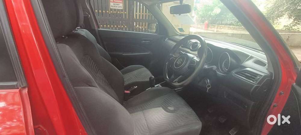 Maruti Suzuki Swift Vxi Abs Bsiv, 2020, Petrol