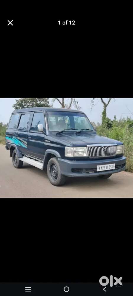 Toyota Qualis 2000