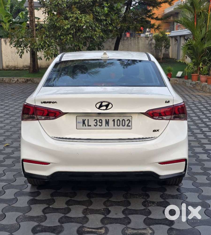 Hyundai Verna, 2018, Petrol