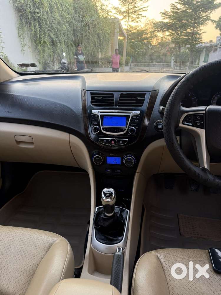 Hyundai Fluidic Verna 1.6 Vtvt S(o), 2014, Petrol