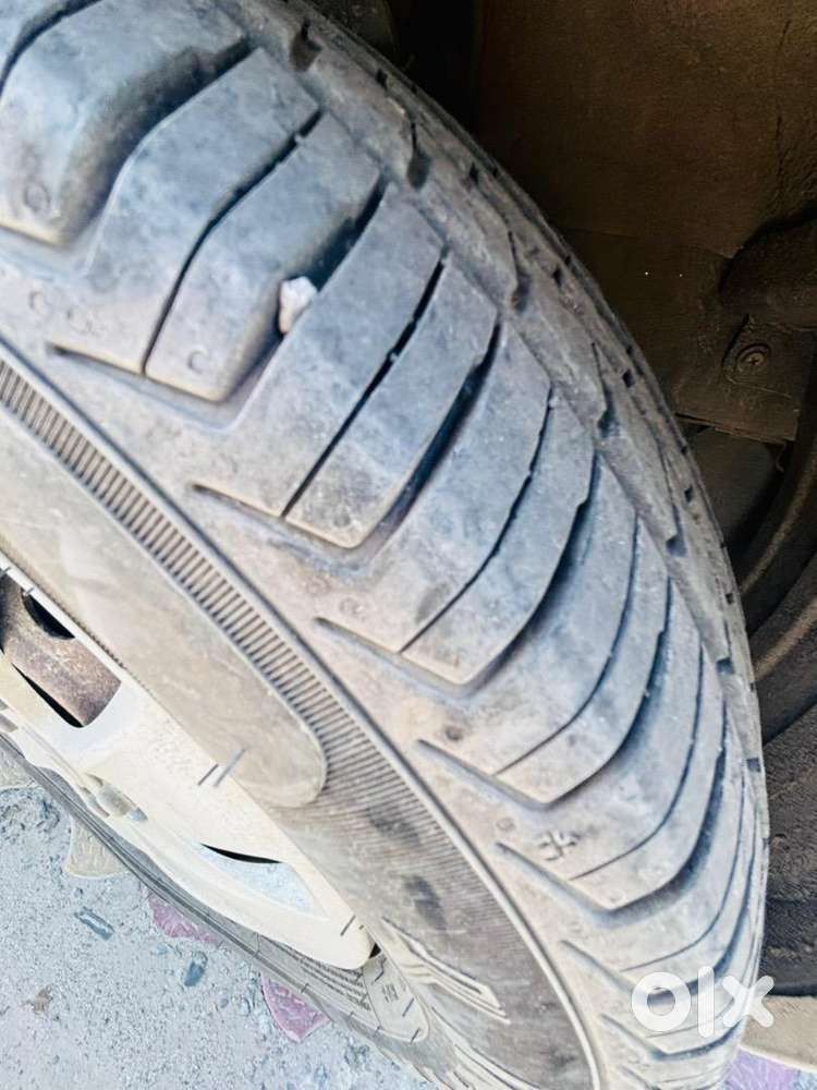 Dec 2012  I10  Service Record  1st Owner