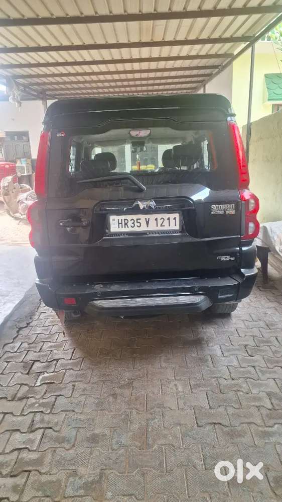 Mahindra Scorpio Classic 2023 Diesel 43000 Km Driven