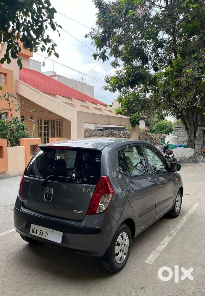 Hyundai I10 Sportz At, 2010, Petrol