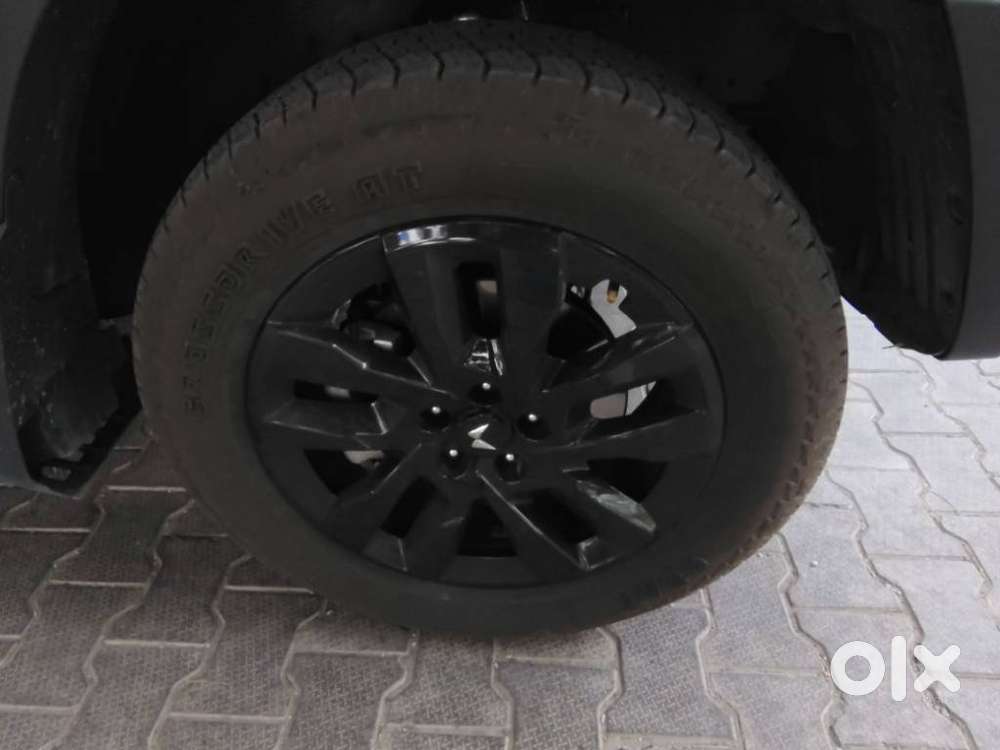 Mahindra Thar Roxx Ax7 L Diesel Mt 2wd, 2026, Diesel