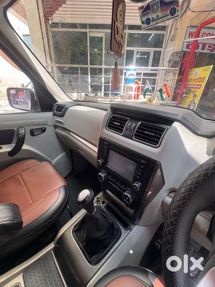 Mahindra Scorpio 2018 Diesel Well Maintained