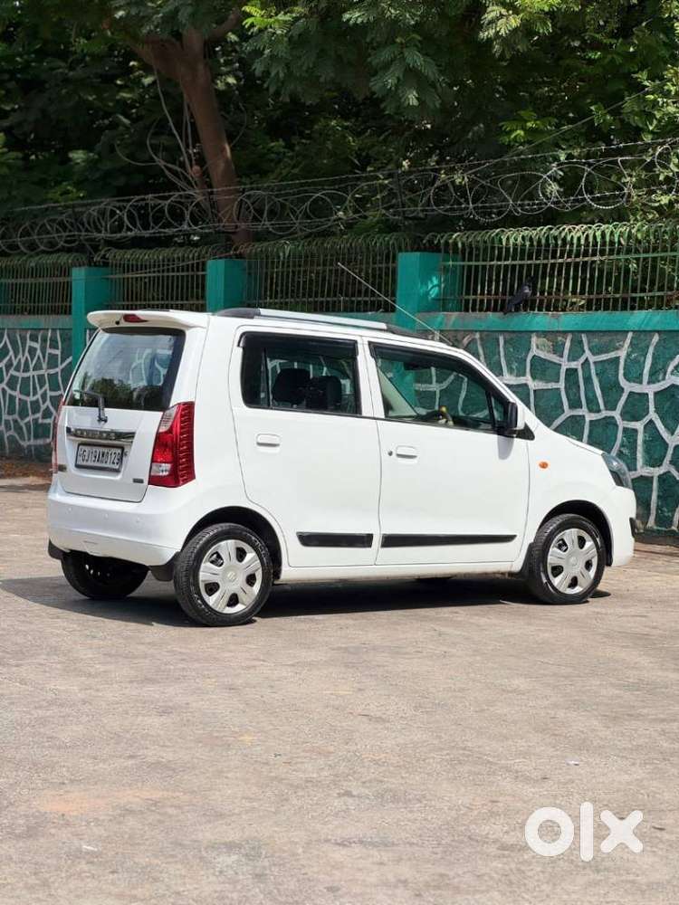 Maruti Suzuki Wagon R 1.0, 2017, Petrol